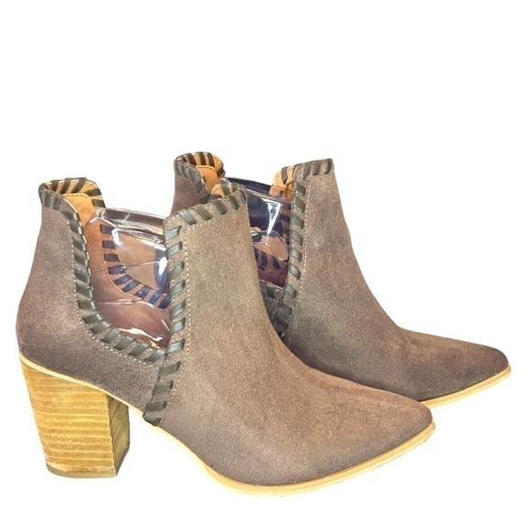 Mi.im Women’s Booties Chocolate Brown Suede Slip On Size-8 EUC - Picture 1 of 6